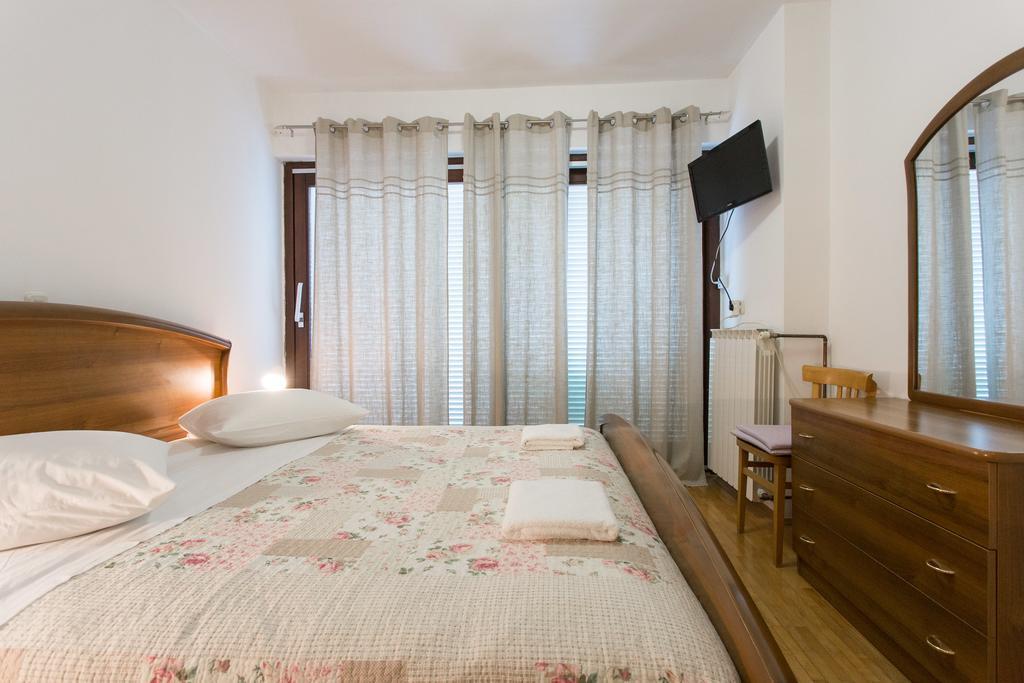 Bed & Breakfast Mario Krk Town Værelse billede