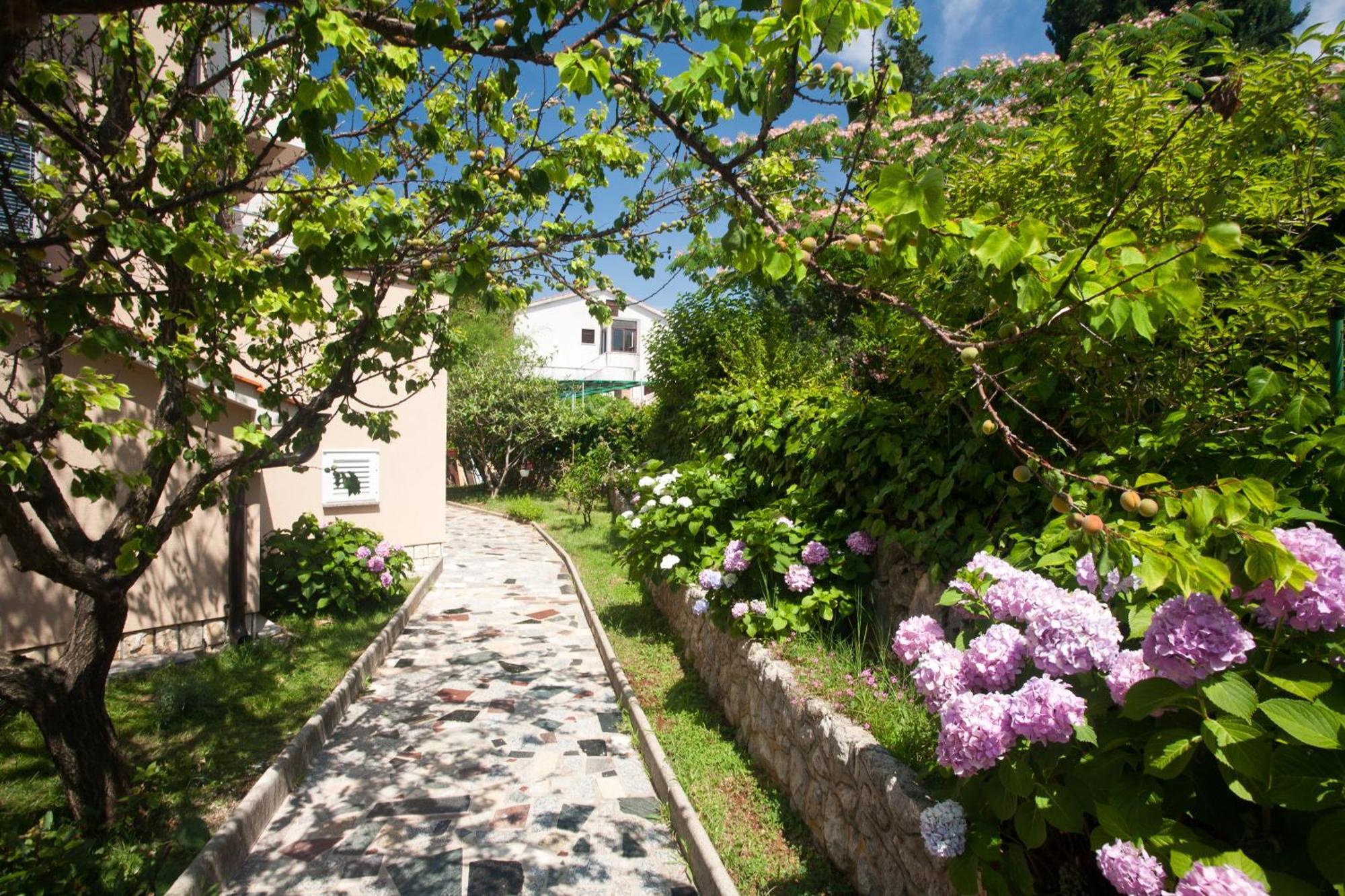 Bed & Breakfast Mario Krk Town Eksteriør billede
